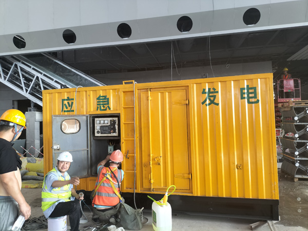 齐河怎样判断空气滤清器是否需要更换？