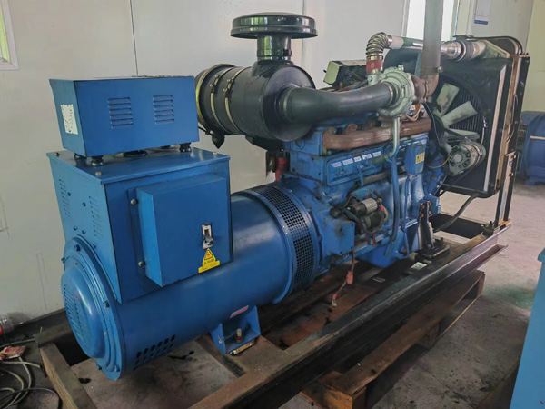 齐河100kW柴油发电机组使用多级机油有哪些优缺点？